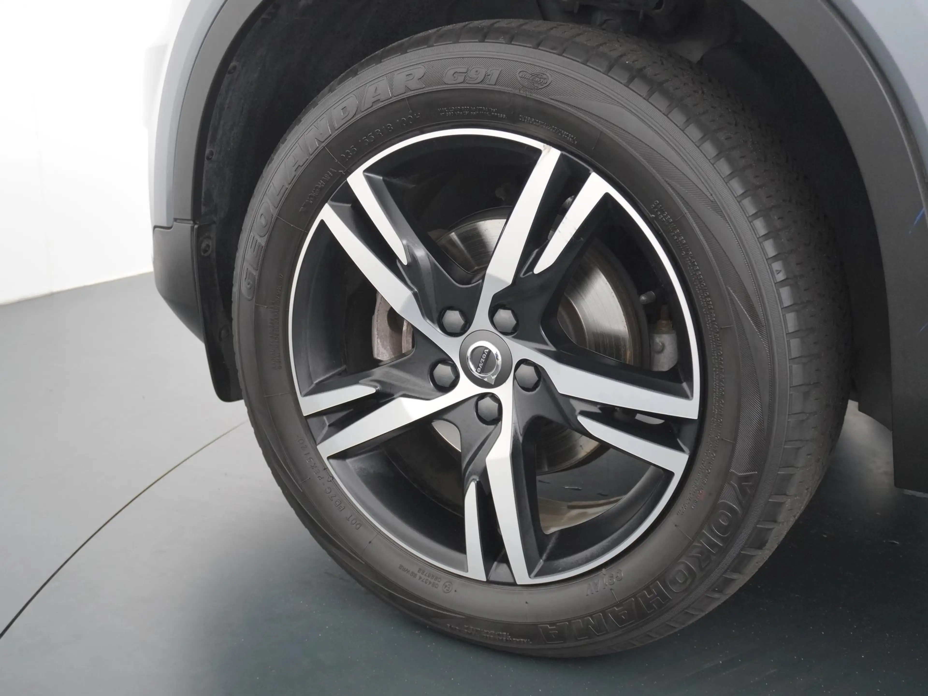 Volvo XC40 1.5 T3 R-Design Panodak/Trekhaak/Leder/HarmanKardo — photo 10