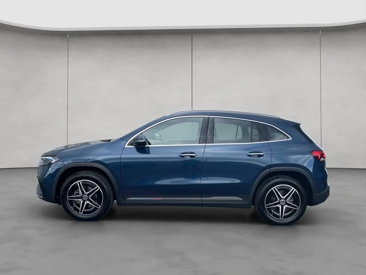 Mercedes-Benz EQA 250 EQA Blauw - 2