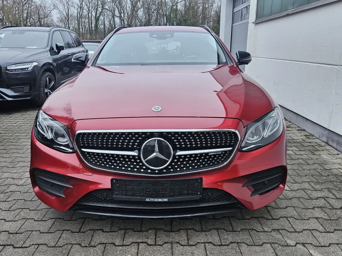 Mercedes-Benz E 400 d 4Matic AMG-Line+ Widescreen+360°+NightPa. Kırmızı - 2