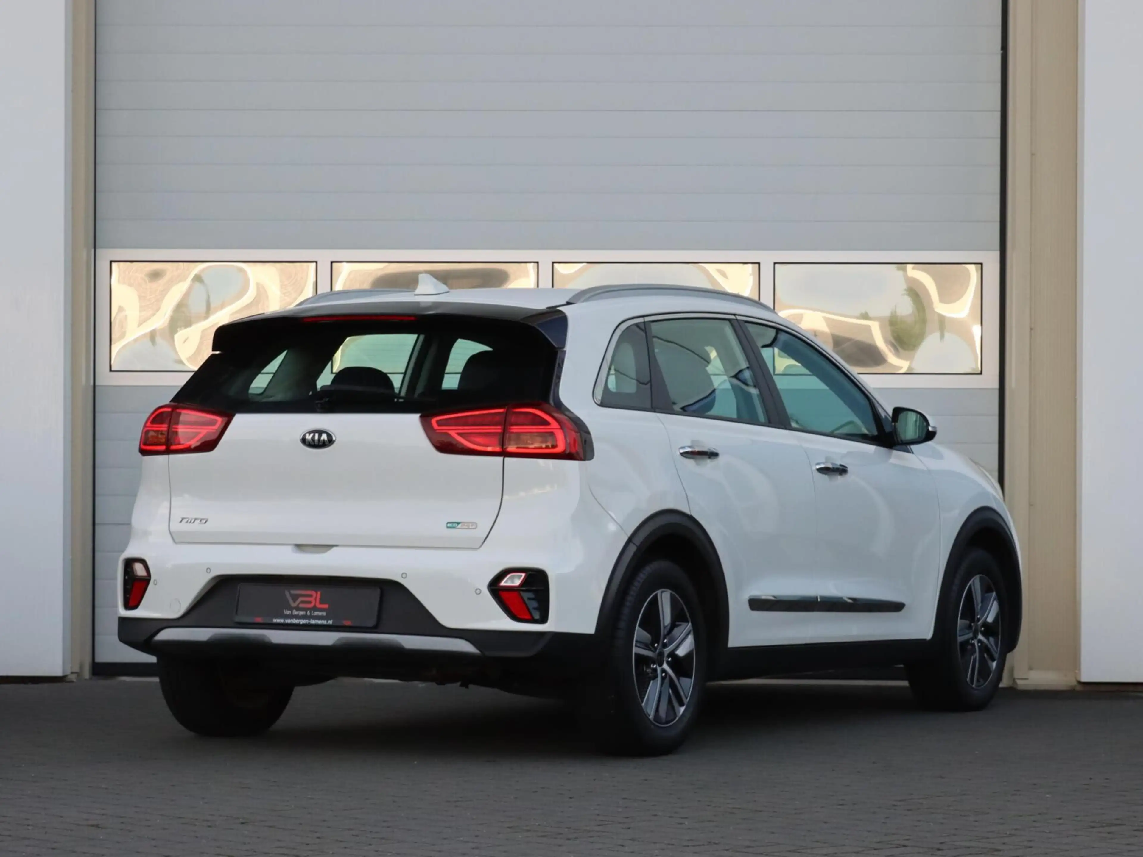 Kia Niro 1.6 GDi 140PK PHEV DynamicLine | Hoge zit — photo 27