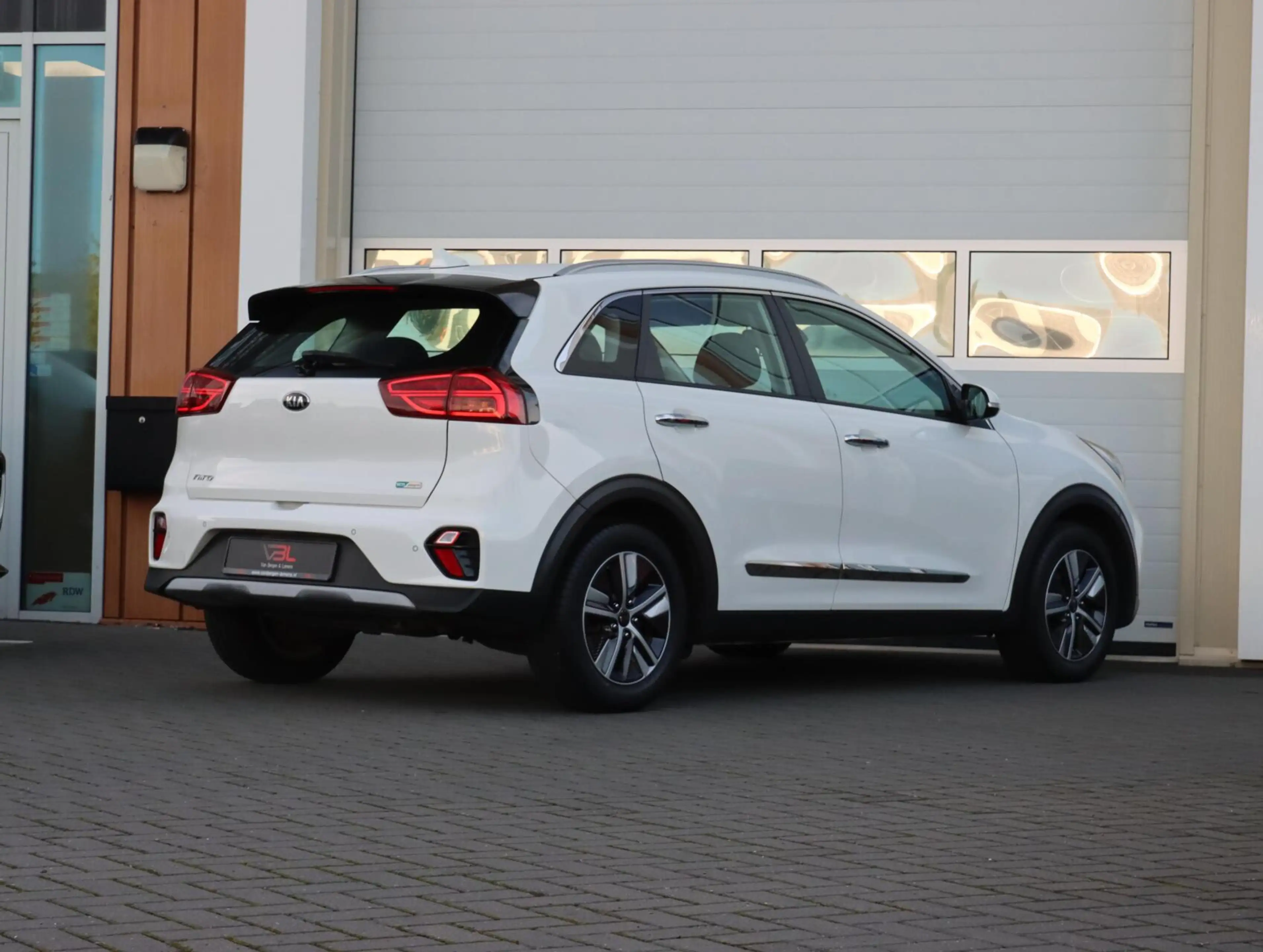 Kia Niro 1.6 GDi 140PK PHEV DynamicLine | Hoge zit — photo 23