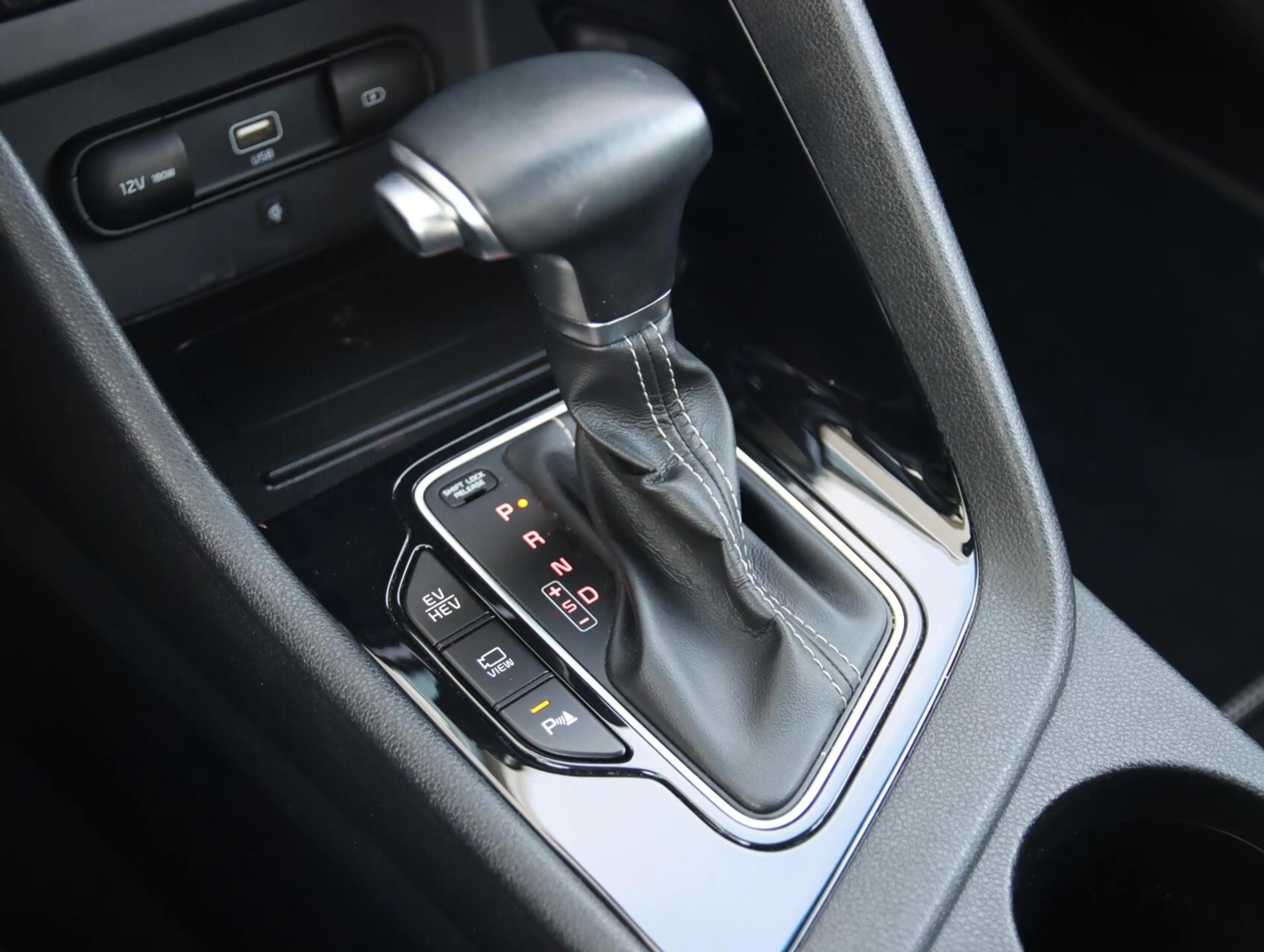 Kia Niro 1.6 GDi 140PK PHEV DynamicLine | Hoge zit — photo 42