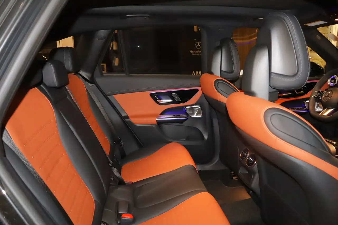 Mercedes-Benz GLC снимка Mercedes-Benz GLC