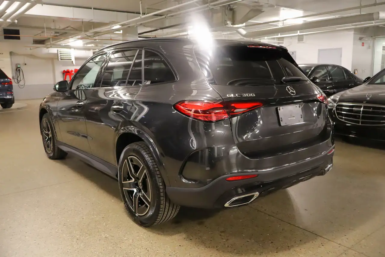 Mercedes-Benz GLC снимка Mercedes-Benz GLC