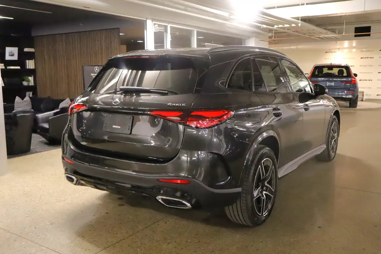 Mercedes-Benz GLC снимка Mercedes-Benz GLC