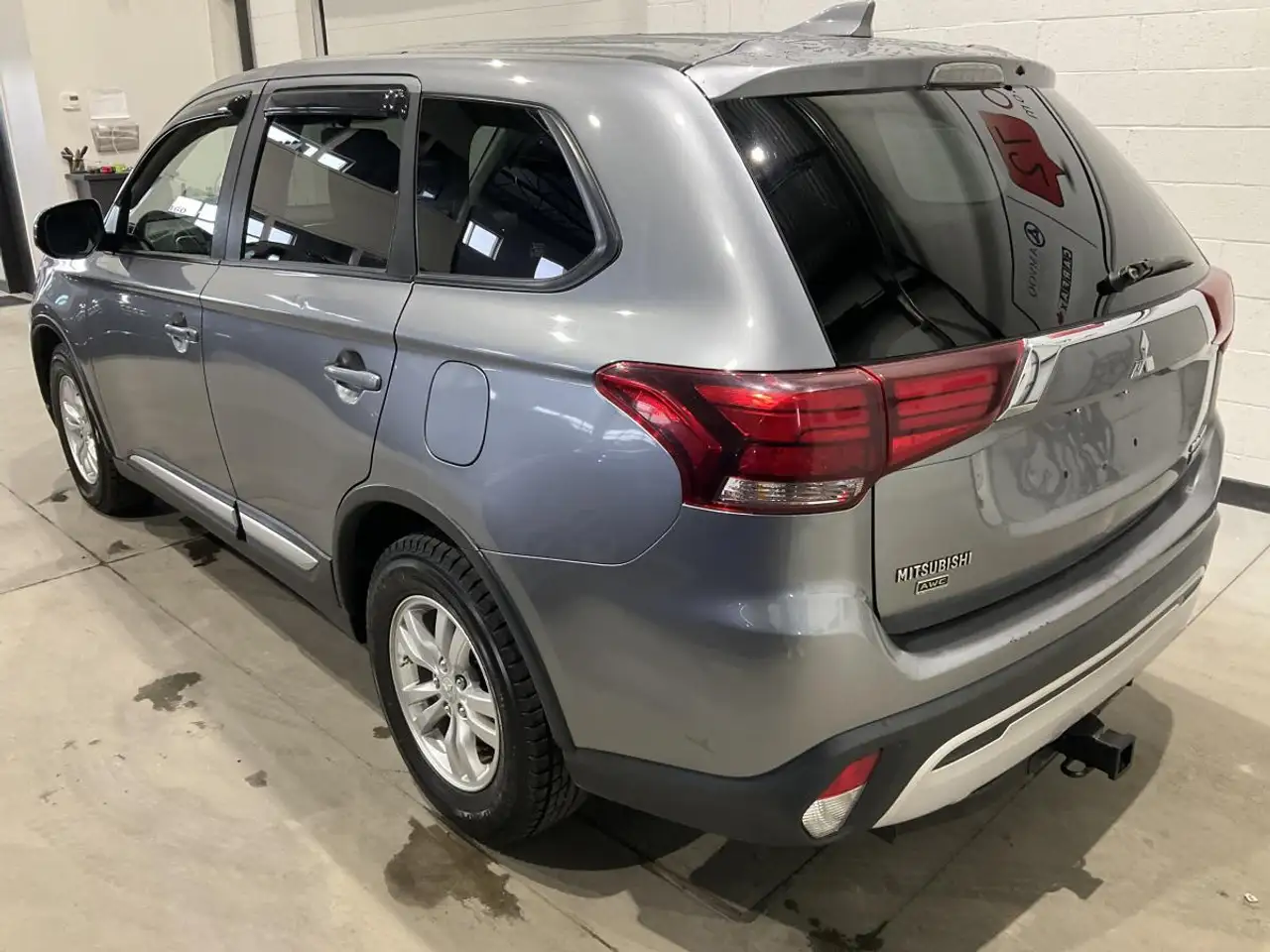 Mitsubishi Outlander fotografie Mitsubishi Outlander