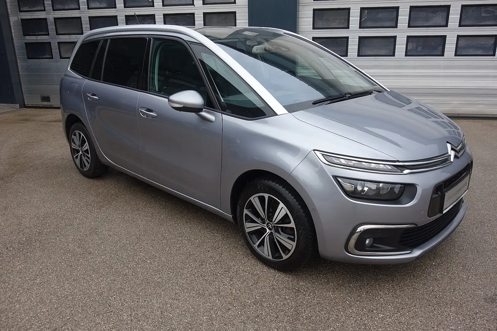 Citroen Grand C4 SpaceTourer Grand C4 Spacetourer BlueHDI 130 S&S 6-Gang Shine Silber - 1