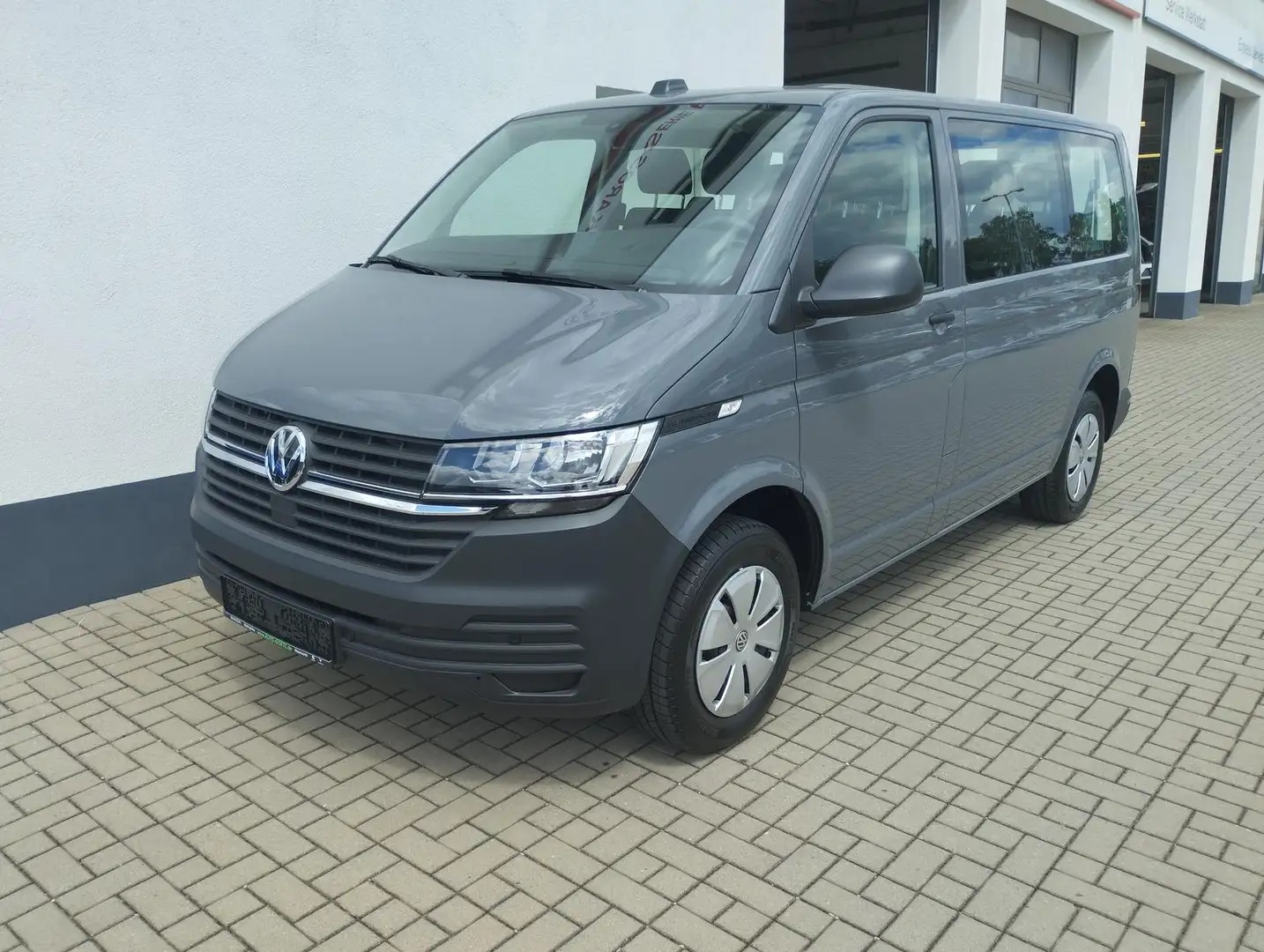 Volkswagen T6 Kombi 9-Sitze* AHK-Vorb.*Navi*DAB*SmartLink*Freispr.*Sit Szürke - 2
