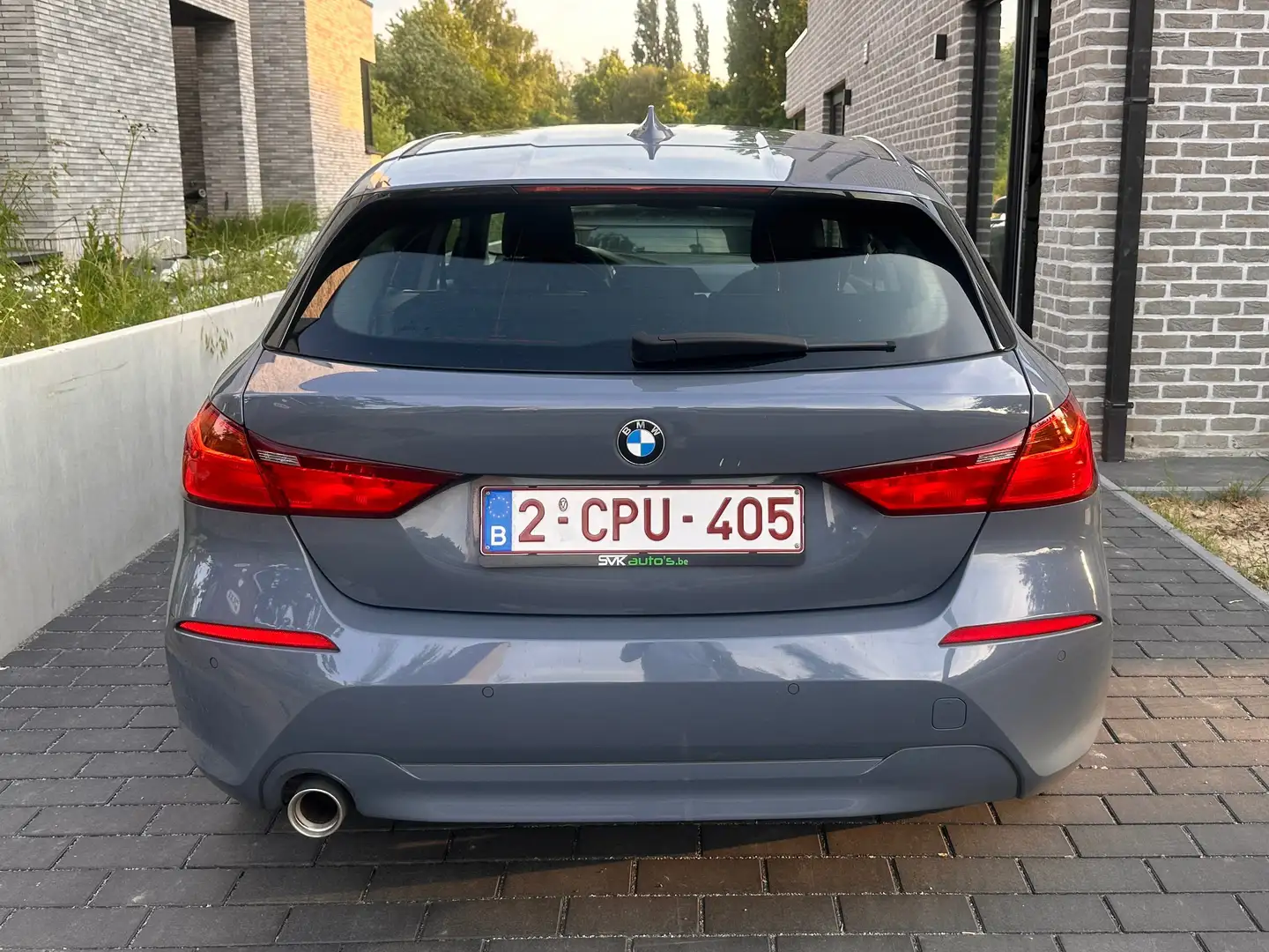 BMW 118 118i  | Nieuwe remblokken & banden Gris - 2