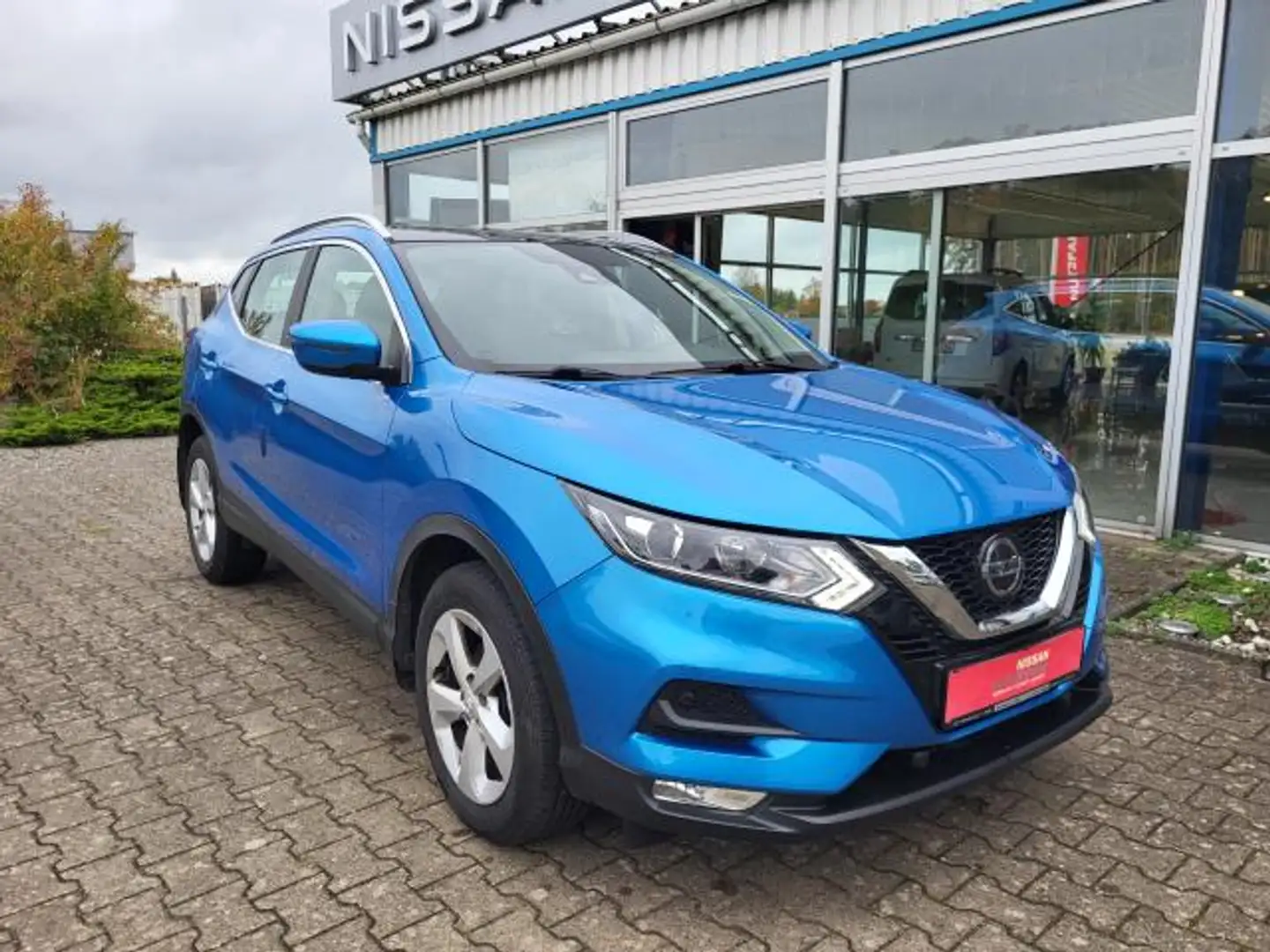 Nissan Qashqai ACENTA AUTOMATIK RELING 8FACH BEREIFT Bleu - 1