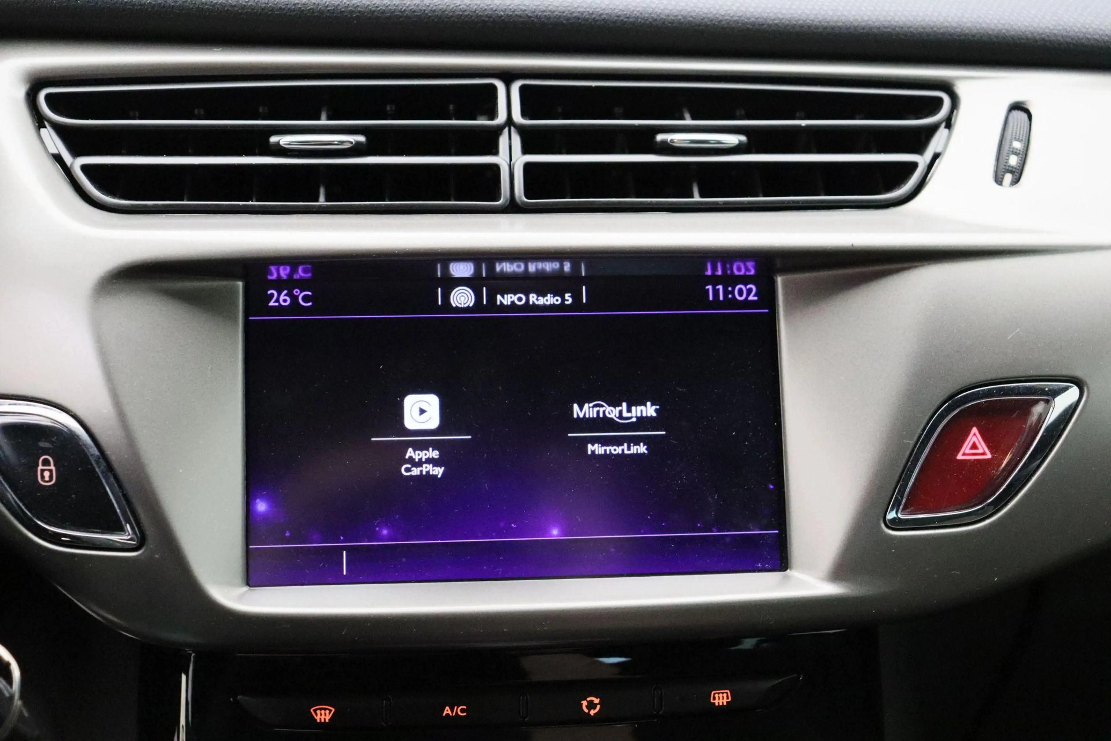 DS Automobiles DS 3 1.2 PureTech Business 2018 NAP | Carplay | Bluetoo — photo 29
