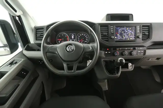 Volkswagen Crafter view 2