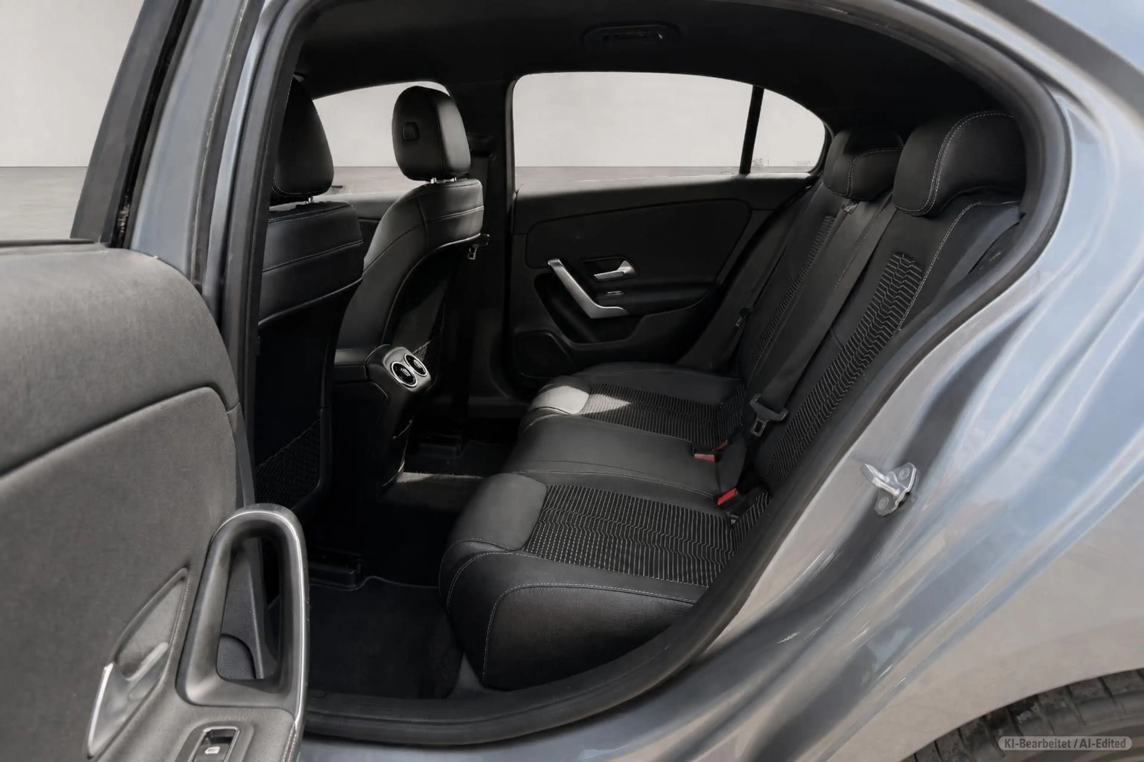Mercedes-Benz A 180 A A 180 d Navi/Kamera/LED/Widescreen — photo 14