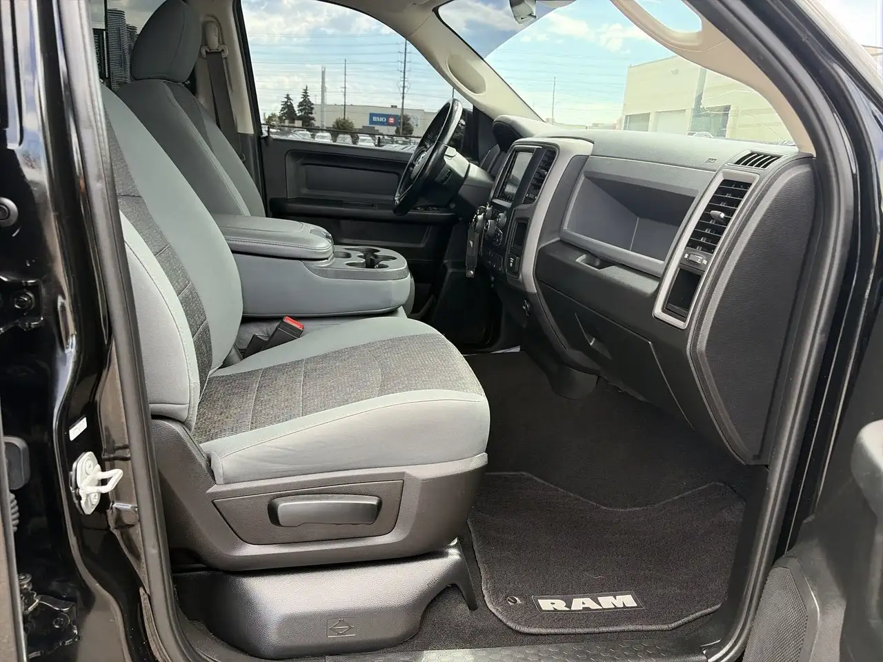 RAM 1500 photo RAM 1500