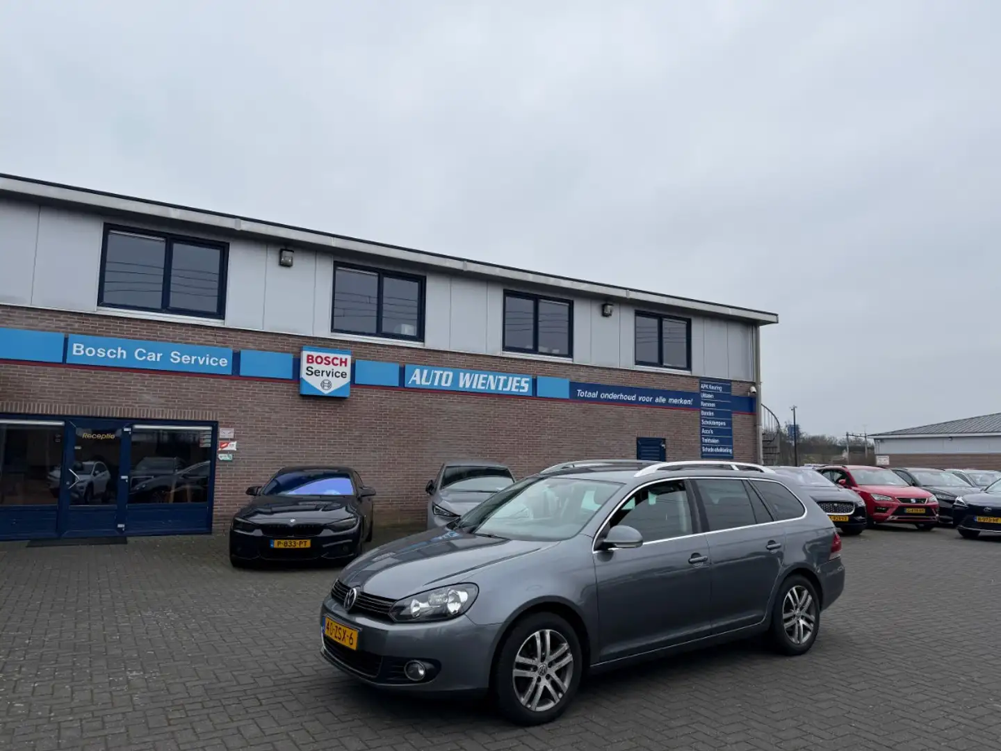 Volkswagen Golf Variant 1.2 TSI 77kw | Highline | Airco-Ecc | Navi Grijs - 2