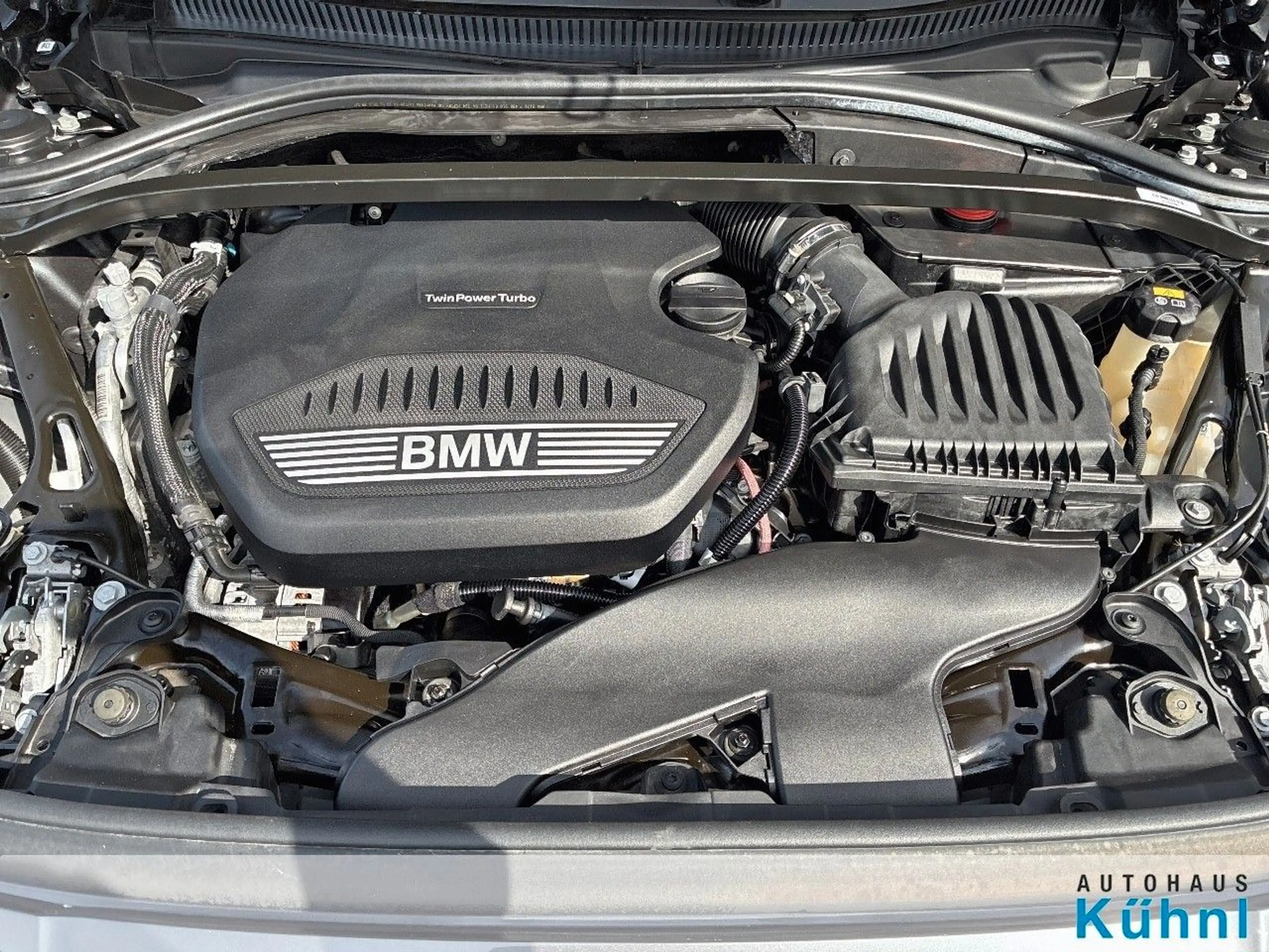 BMW 120 d xDrive Sport Line Aut./Pano/LED/Navi/Keyles — photo 8