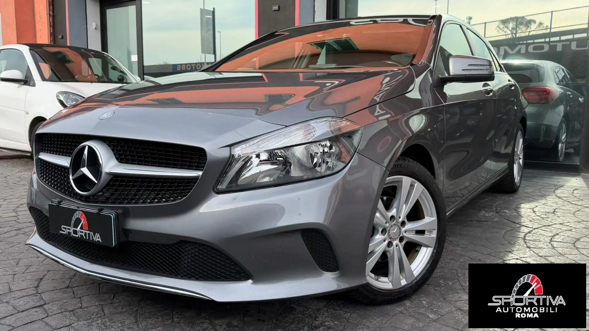 Mercedes-Benz A 180 A 180 CDI Premium Grau - 1