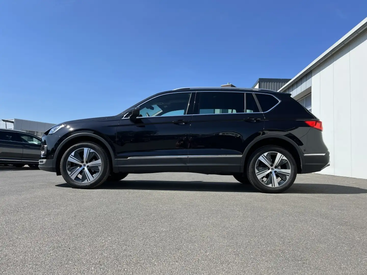 SEAT Tarraco 2.0 TDI DSG XCELLENCE 202€ m. 20% Anzahlung AHK Schwarz - 2