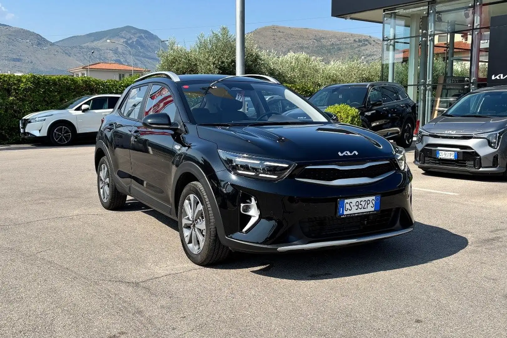 Kia Stonic 1.0 T-GDi 100 CV MHEV MT Urban ( Aziendale ) Noir - 1
