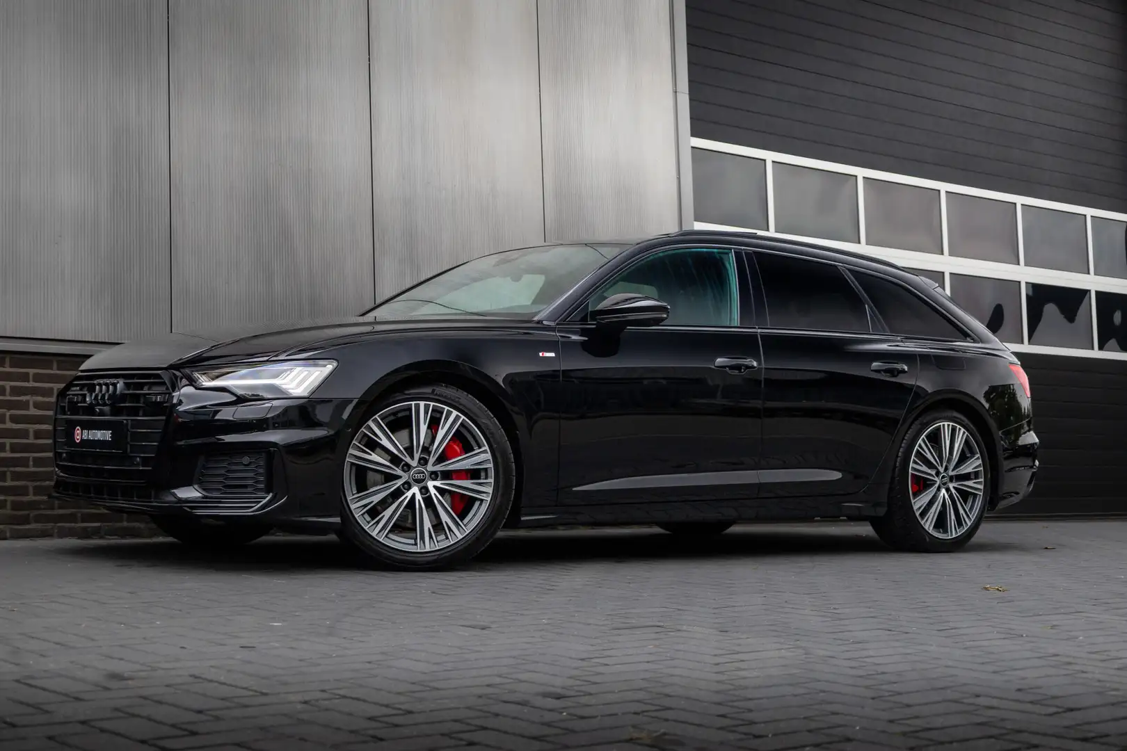 Audi A6 Avant 55 TFSI e 367 pk Quattro Competition S-Line Noir - 1