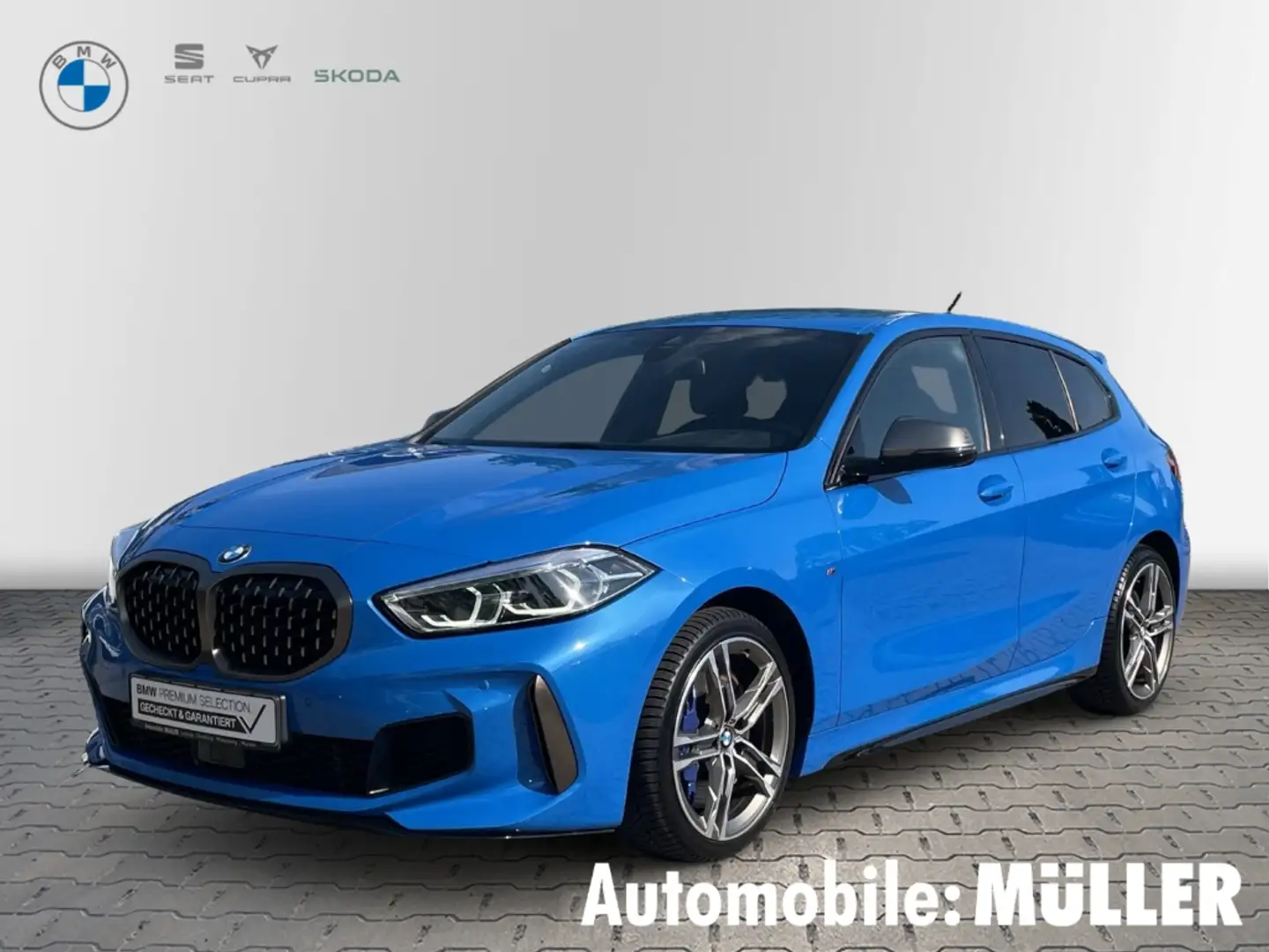 BMW 135 i xDrive M-Sport*ACC*HeadUp*LED*AppleCarPlay* Blau - 1