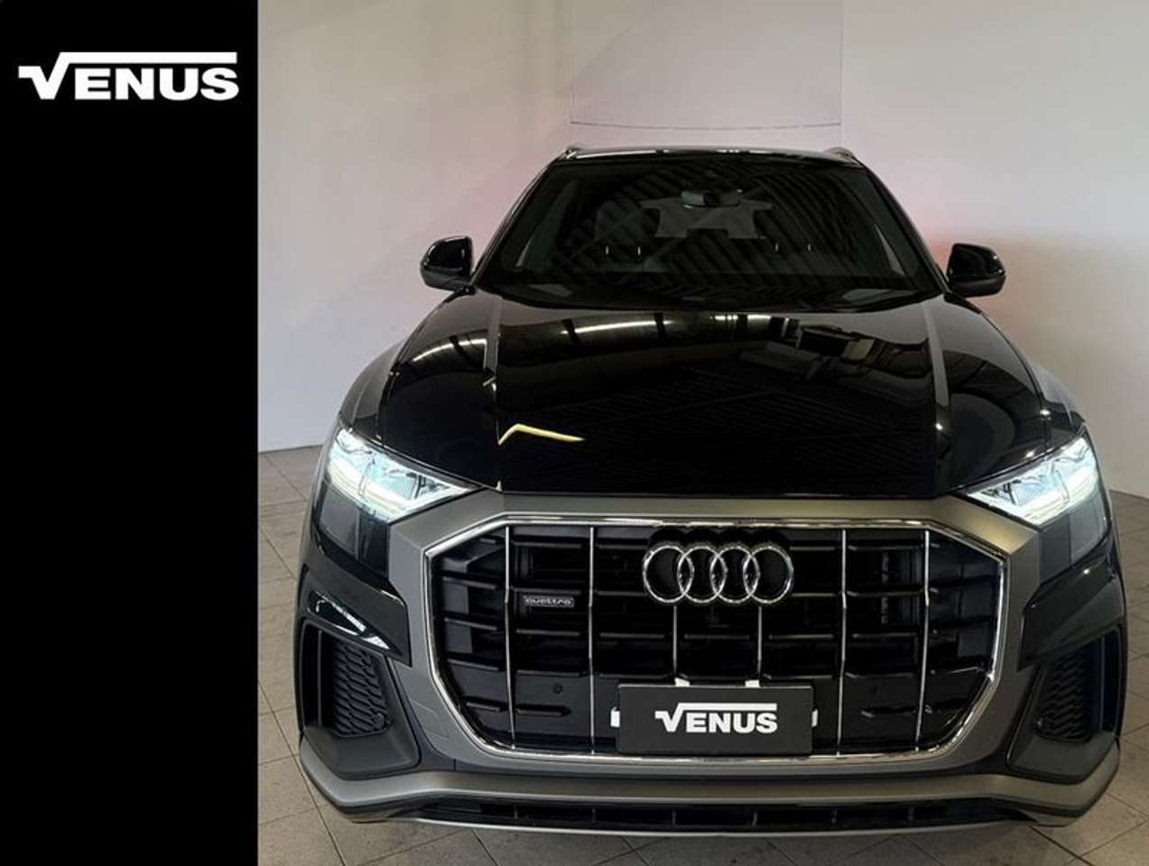 Audi Q8 45 TDI quattro tiptronic Sport