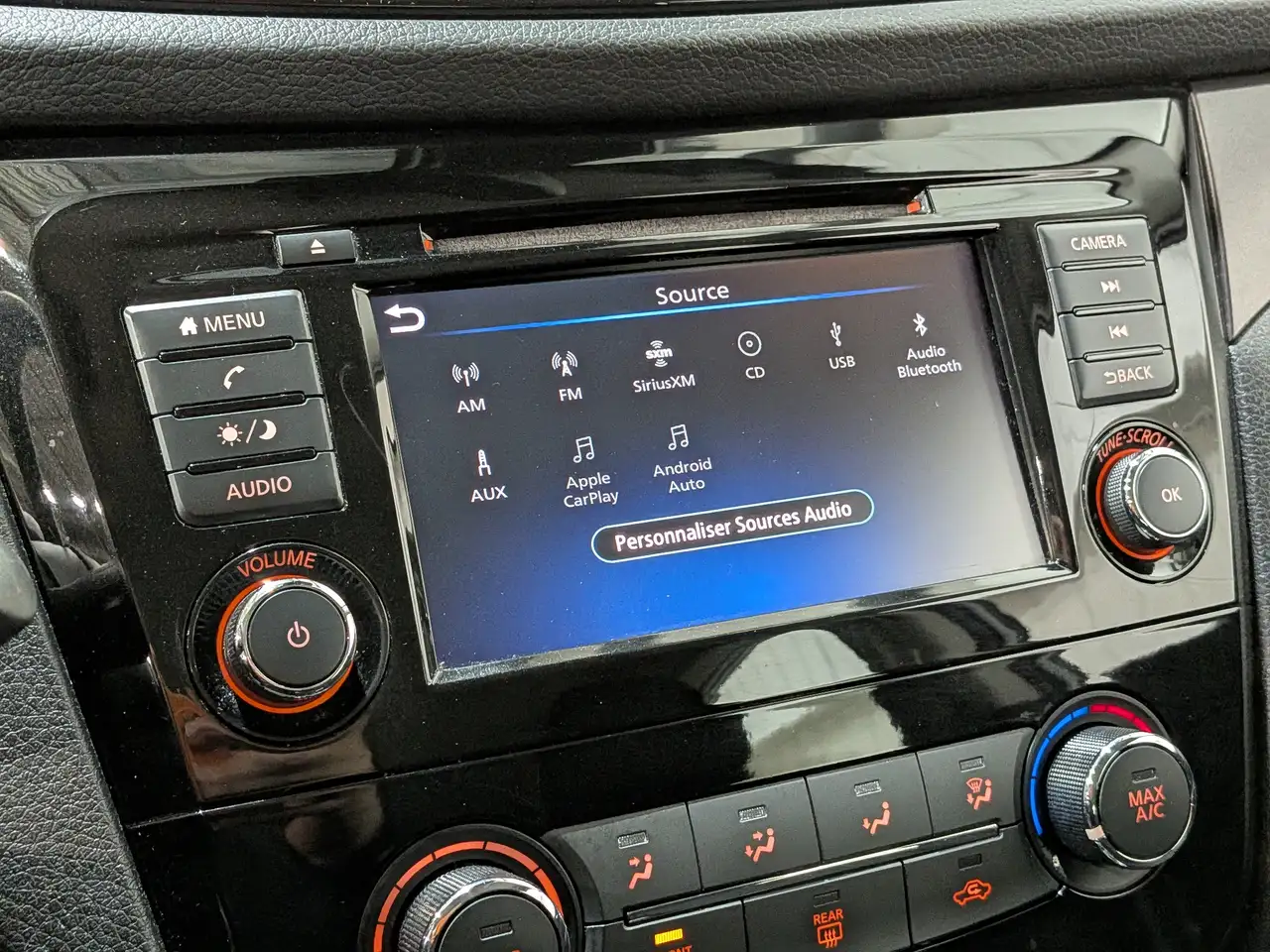 Nissan Qashqai снимка Nissan Qashqai