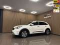 Kia Niro 1.6 GDi Hybrid BusinessLine * Carplay / Stoel-Stuu Wit - thumbnail 1