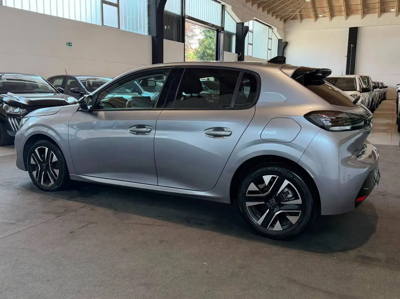 Peugeot 208 1.2 puretech Allure *PREZZO REALE NO VINCOLI*, миниатюра 9