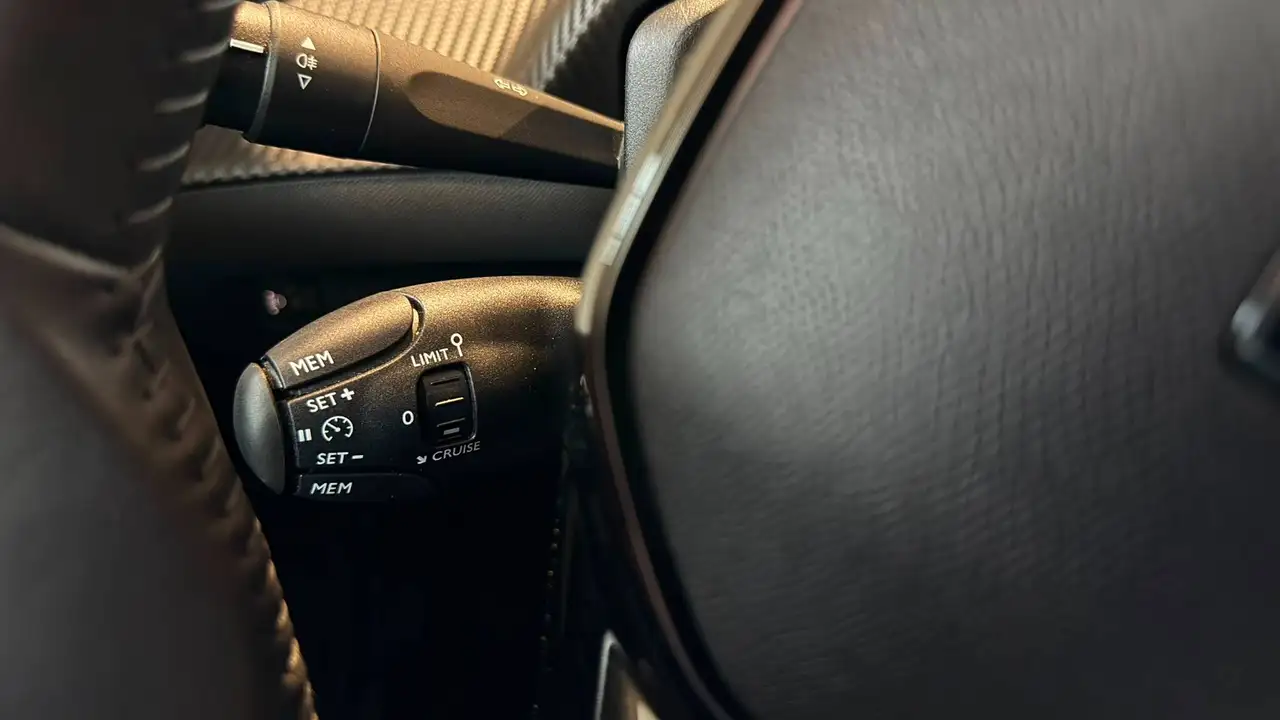 Peugeot 208 1.2 puretech Allure *PREZZO REALE NO VINCOLI*, миниатюра 15
