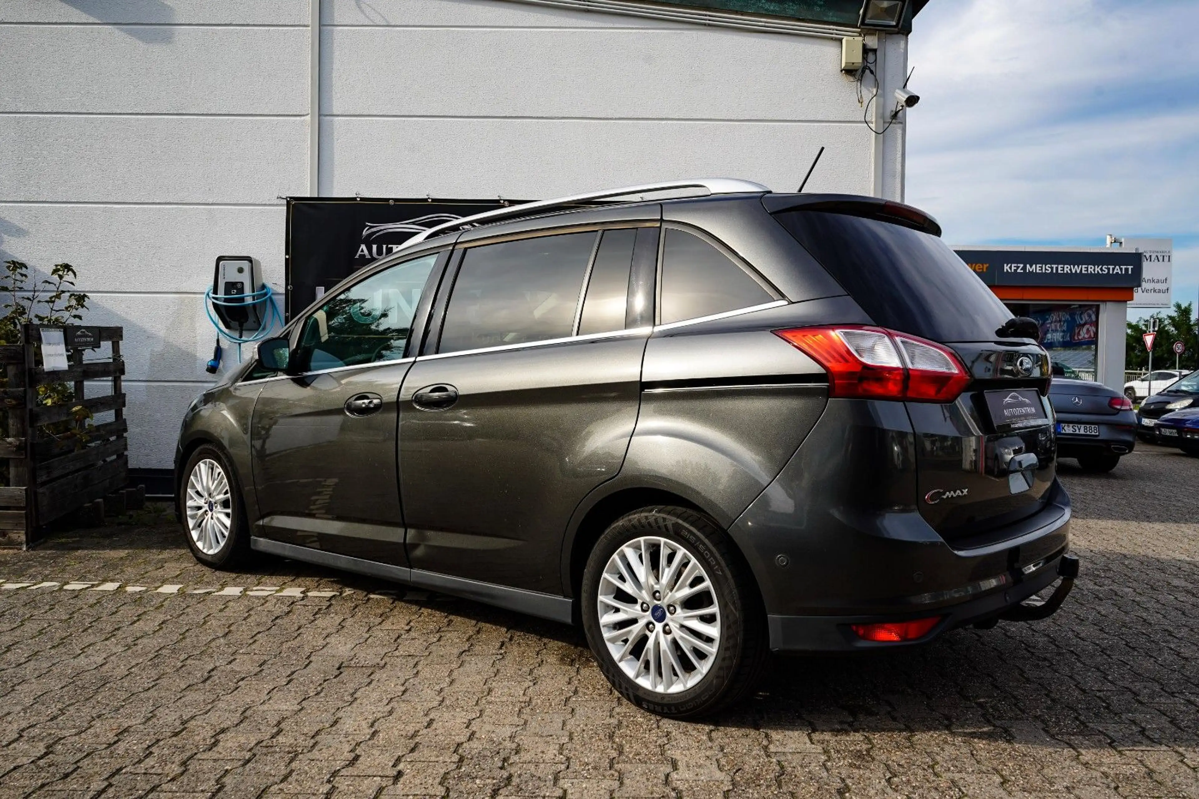 Ford Grand C-Max Titanium*CarPlay*2Hand — photo 3