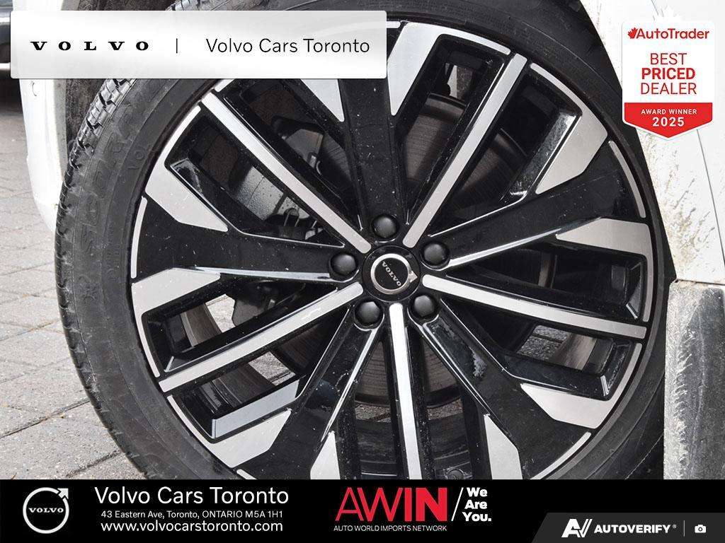 2025 Volvo XC90 2025.5 B6 AWD Ultra Bright Theme 7-Seater thumb 36