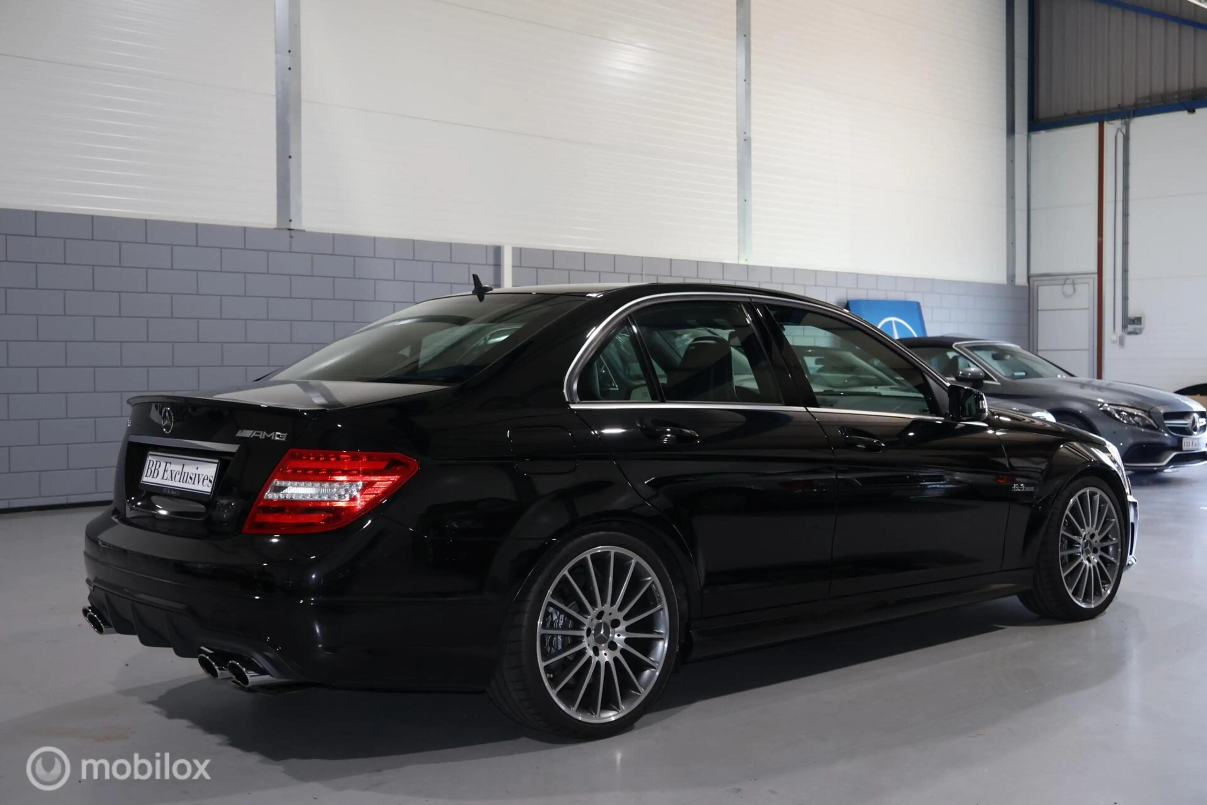 Mercedes-Benz C 63 AMG — photo 8