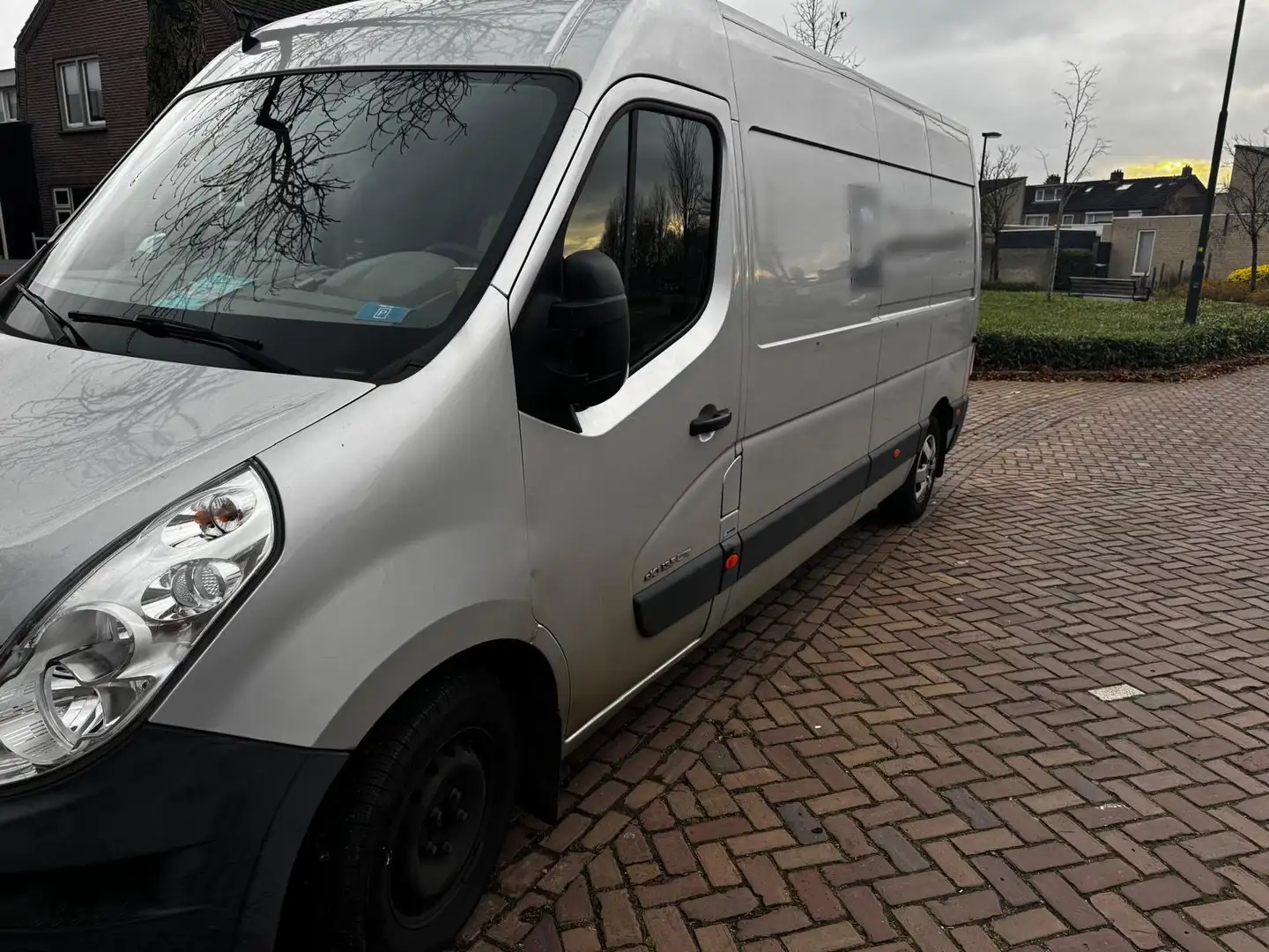 Renault Master ENERGY dCi 135 Start & Stop L3H2 va Grijs - 1