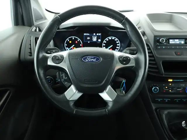 Ford Transit Connect view 15