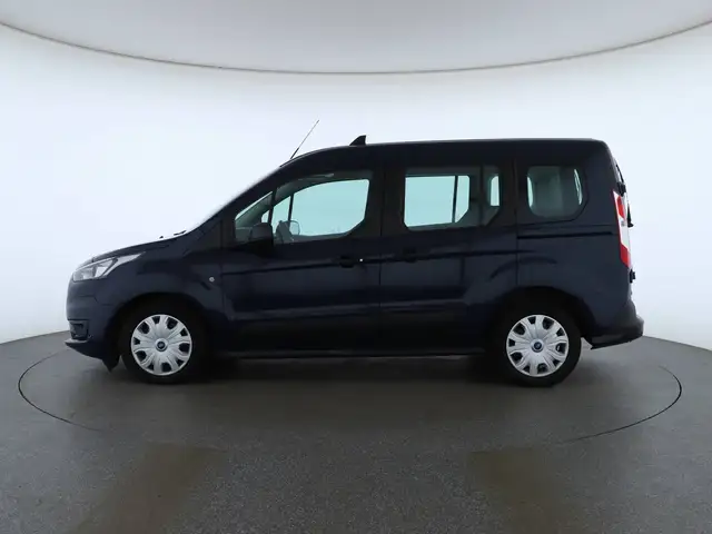 Ford Transit Connect view 6