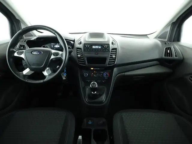 Ford Transit Connect view 12
