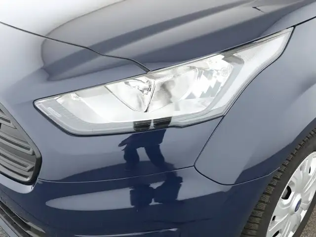 Ford Transit Connect view 11