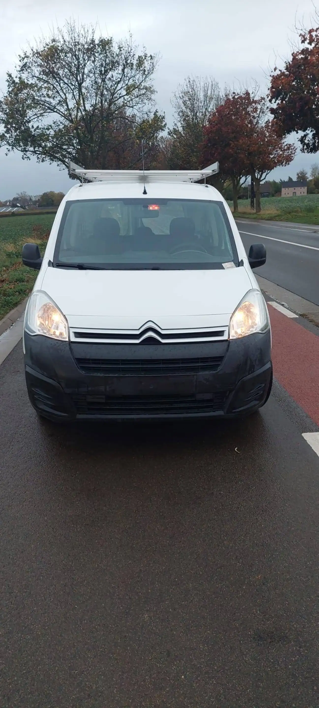 Citroen Berlingo CITROEN Berlingo Break Live 1.6VTi — photo 6