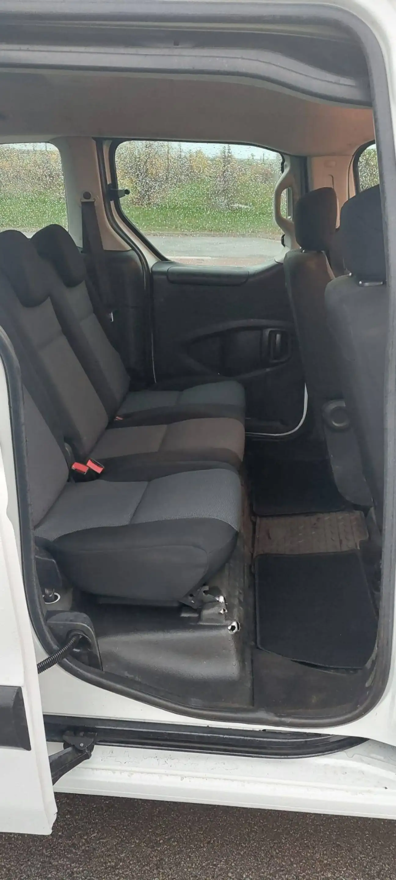 Citroen Berlingo CITROEN Berlingo Break Live 1.6VTi — photo 10