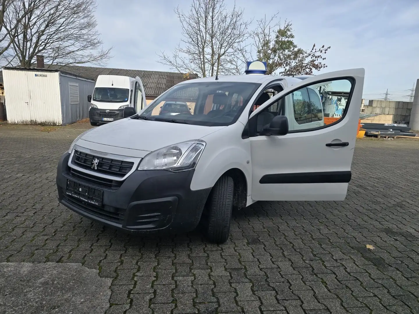 Peugeot Partner Tepee Active Blanc - 2