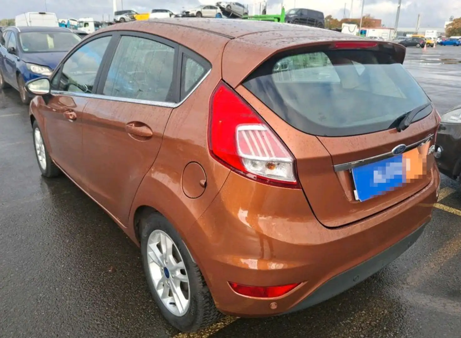 Ford Fiesta 1.5 TDCi Titanium Bruin - 2