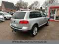 Volkswagen Touareg 3.2 V6*KLIMA*GSD*TEMPO*LEDER*TÜV 01/2026 Silber - thumbnail 5