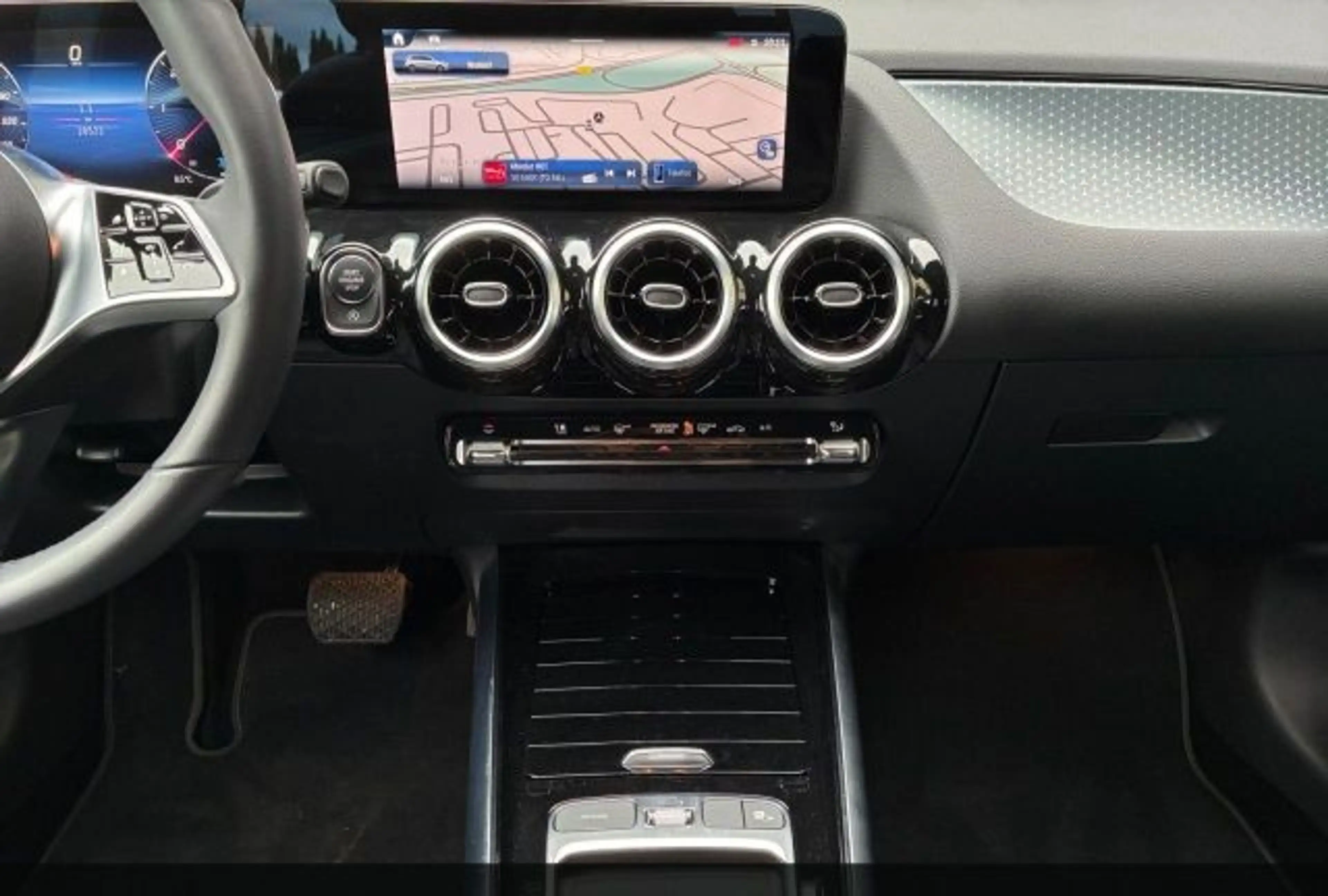 Mercedes-Benz B 220 B 220 d (247.014) Automatik/Navi/Kamera/Garantie/Finanzierung/1 Hand/ — photo 13
