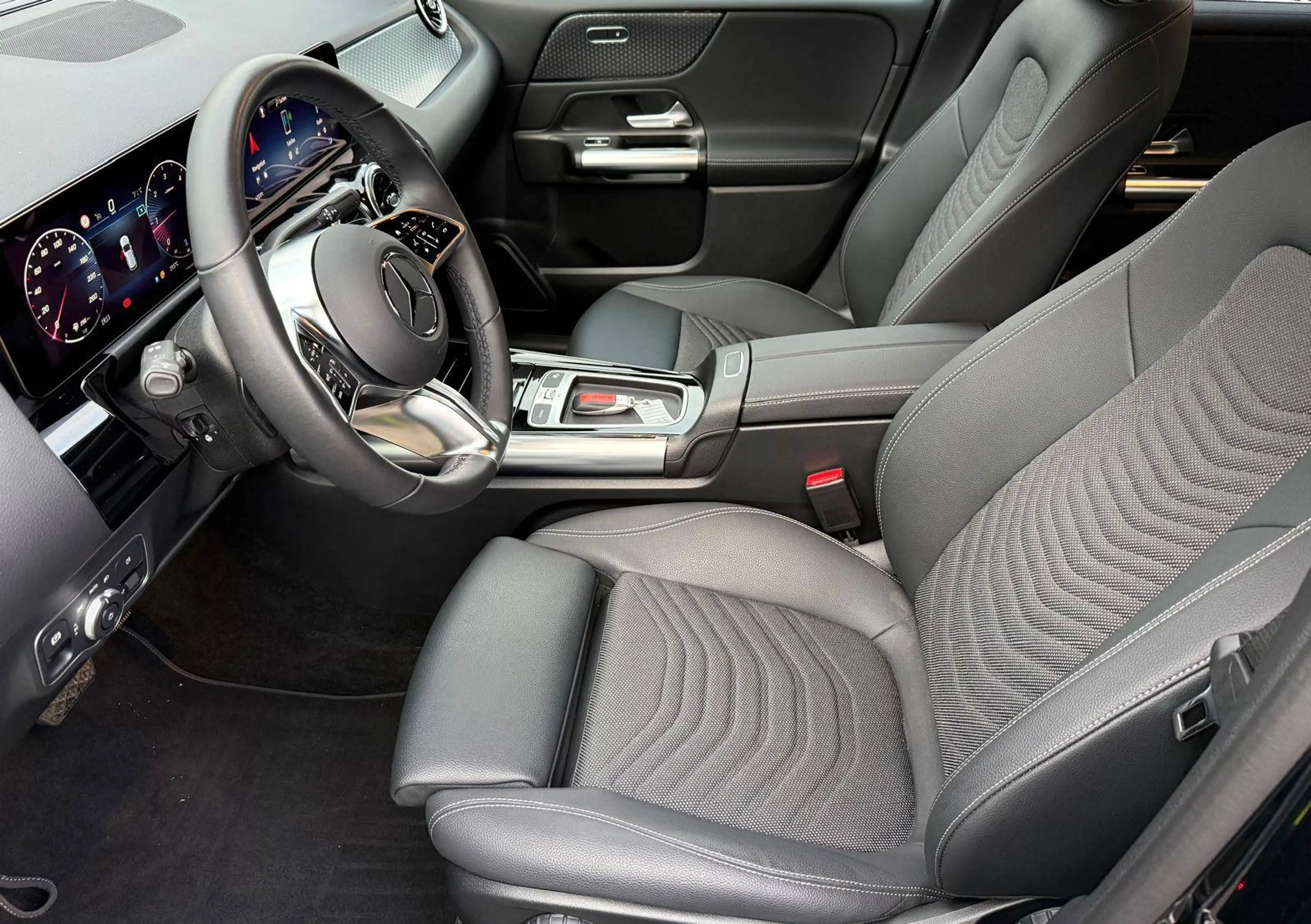Mercedes-Benz B 220 B 220 d (247.014) Automatik/Navi/Kamera/Garantie/Finanzierung/1 Hand/ — photo 10