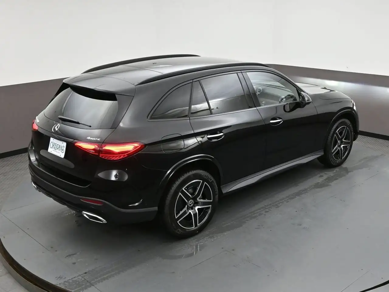 Mercedes-Benz GLC снимка Mercedes-Benz GLC