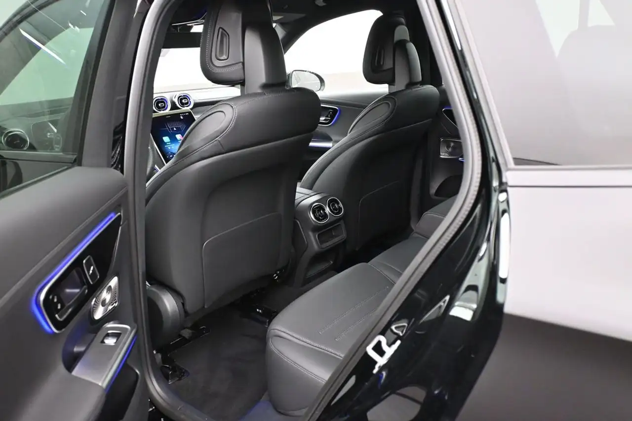 Mercedes-Benz GLC снимка Mercedes-Benz GLC