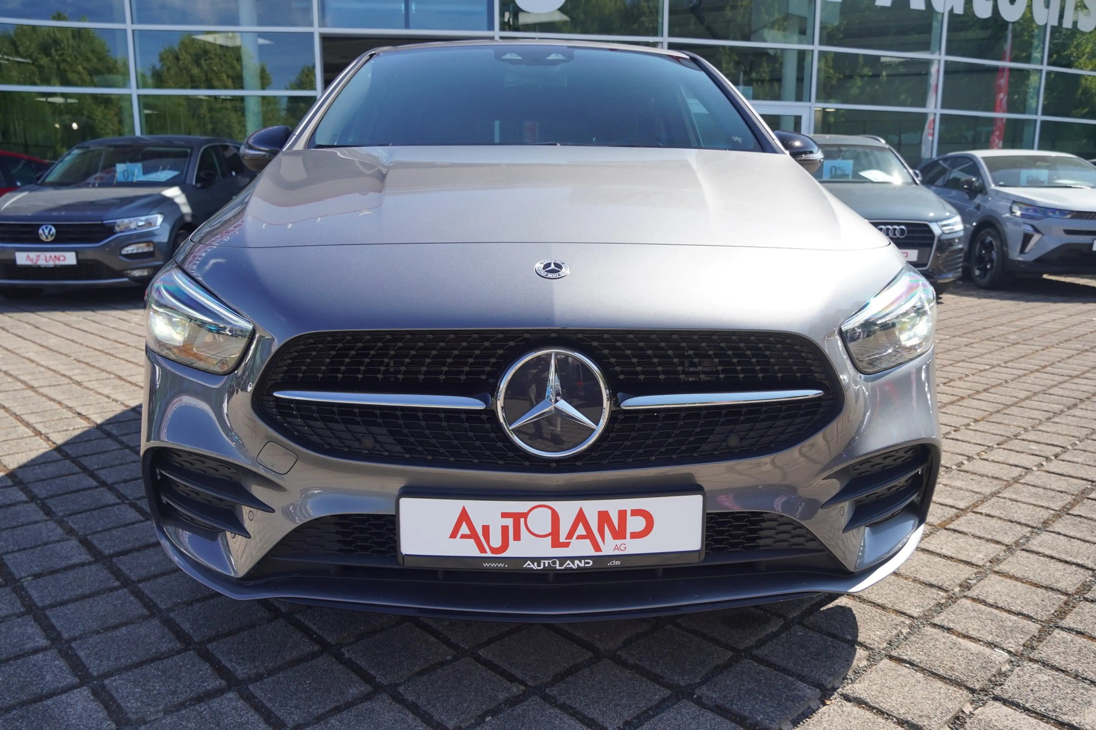 Mercedes-Benz B 250 B250 e Edition 2020 AMG Line LED Navi AHK Kamera — photo 8