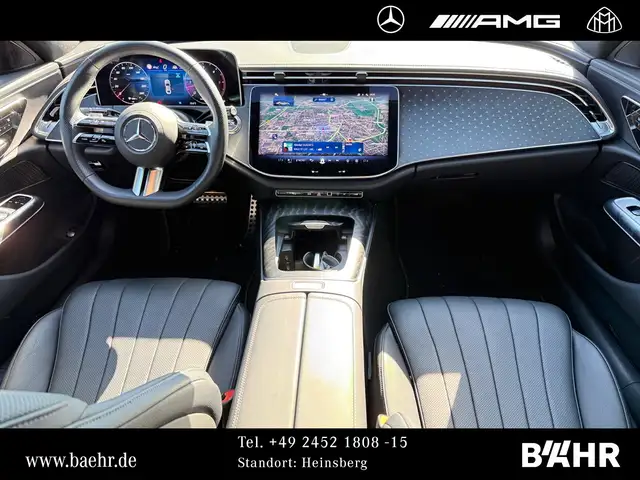 Mercedes-Benz E-Class view 4