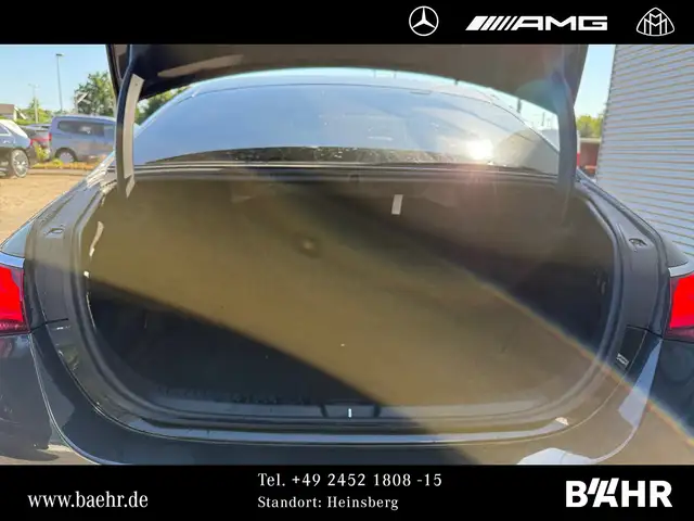 Mercedes-Benz E-Class view 10